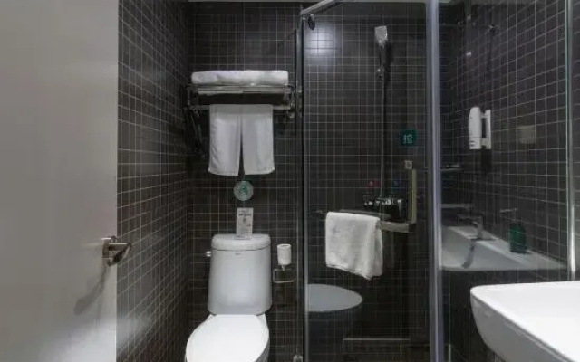 Homeinn Selected Hotel (Hangzhou West Lake Hubin Ding'an Road Subway Station)