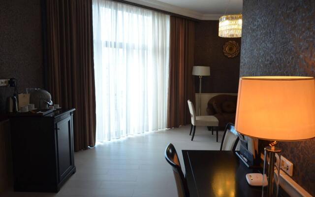 Medea Hotel  Casino