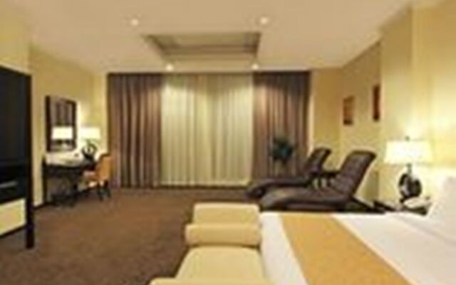 Harmoni One Convention Hotel & Service Apartments