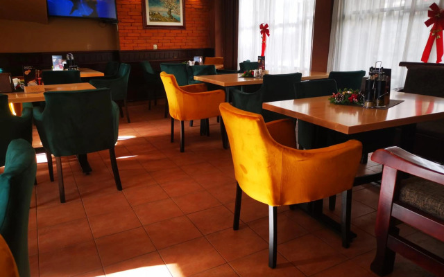 Small Luxury En suites ELEONOR