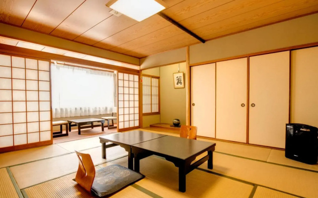 Nara Hakushikaso