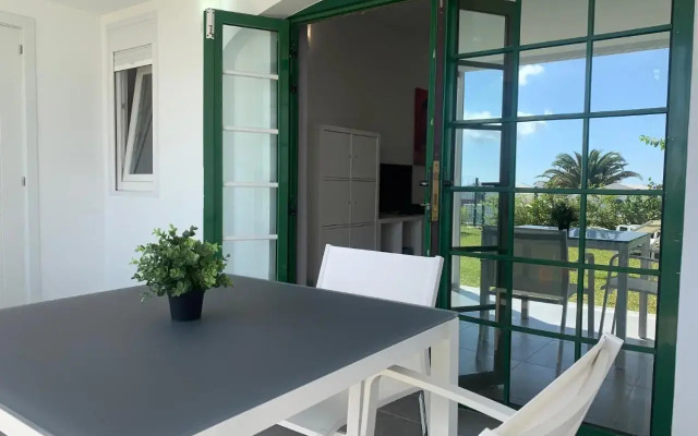 Bungalow with private garden Sonnenland Suites I