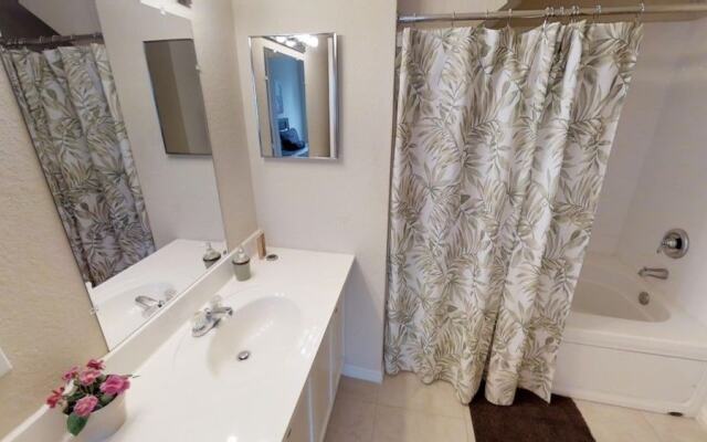 Venetian Bay 107 - Four Bedroom Townhome