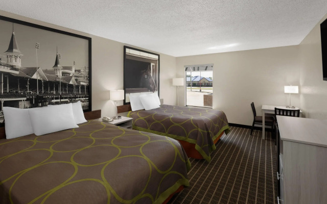 Super 8 by Wyndham Shepherdsville / Louisville South I65