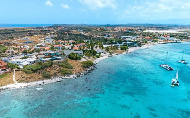 1 MIN Walk 2 Arashi Beach Suite w Roofdeck Pool