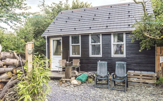 Holey Moley Lodge - 2 Bedroom
