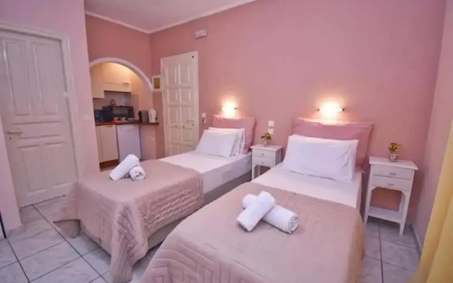 Anna Studios Near the Beach