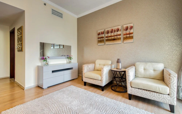 Burj Al Nojoum by R&H