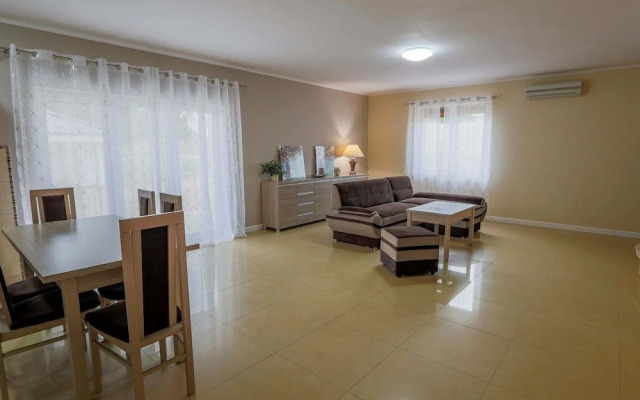 Fantastic Bungalow in Lagów with Hot Tub