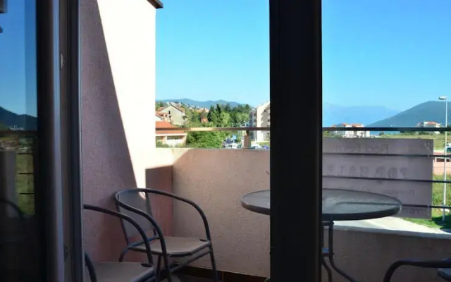 Apartments Pejovic