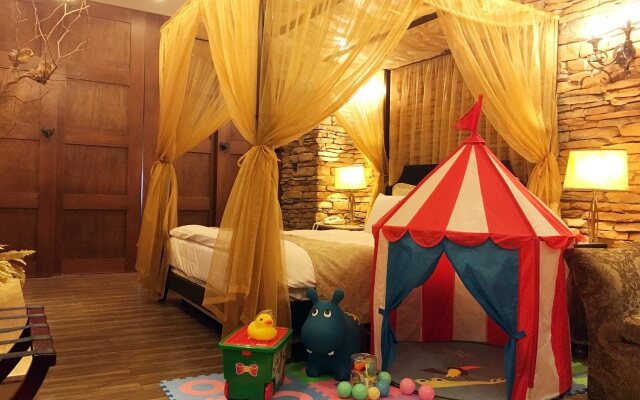 Sato Castle Motel