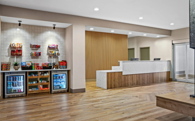 Ramada by Wyndham Drumheller Hotel & Suites