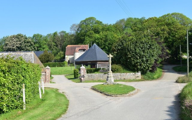 Spacious Cottage with Private Garden in Normandy