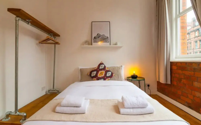 Characterful 2 Bedroom Apartment in Manchester