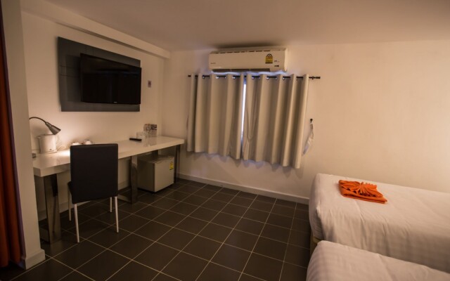 Original Orange Hotel