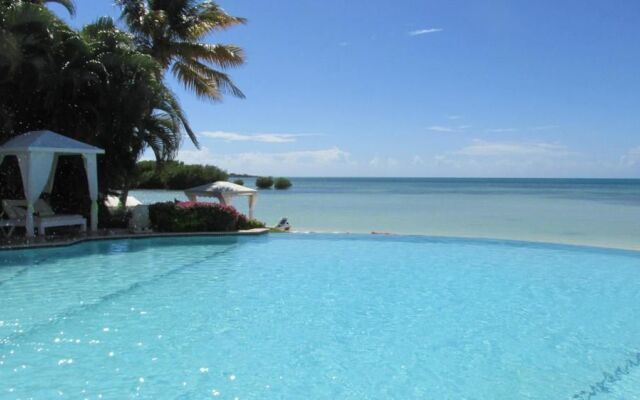 Grand Bahía Ocean View Hotel