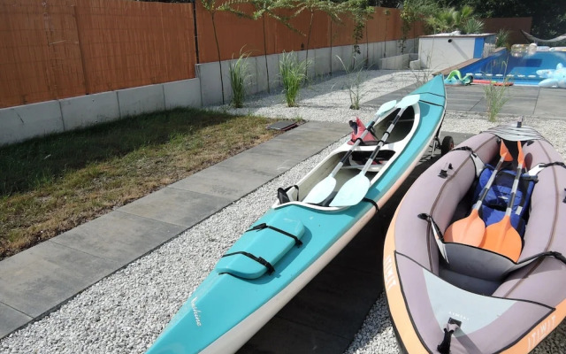 House With a Private Swimming Pool and Sauna