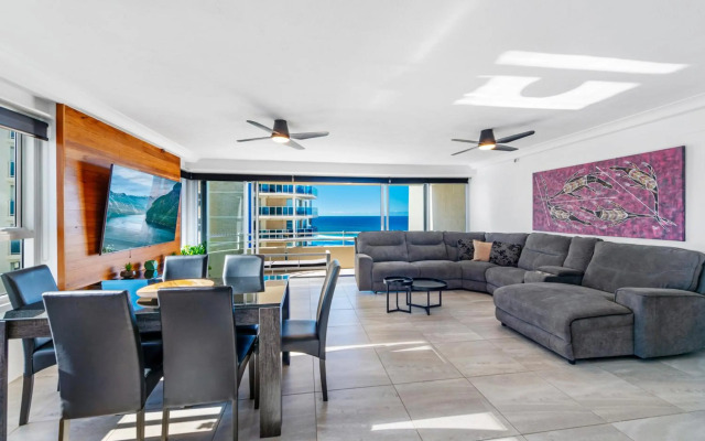 Zenith Ocean Front Apartments