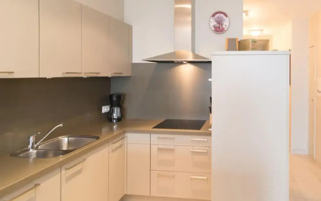 Apartment With Frontal sea View