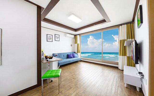Yangyang Mybeach Pension