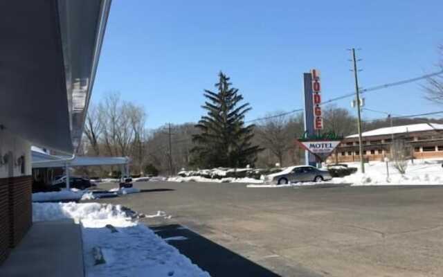 Laurel Notch Motel