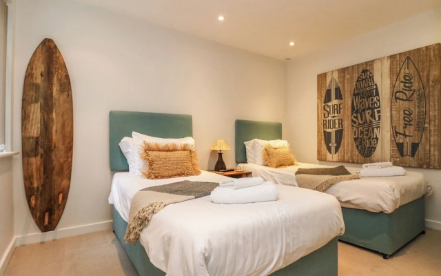 Apartment 3 Fistral Beach