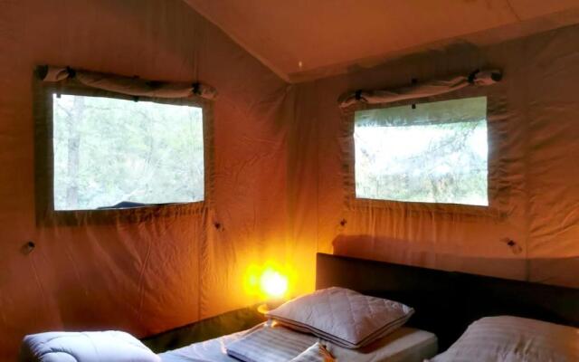 Safaritents & Glamping by Outdoors