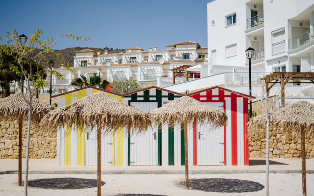 Penthouse With Panoramic Roof Terrace, By The Sea
