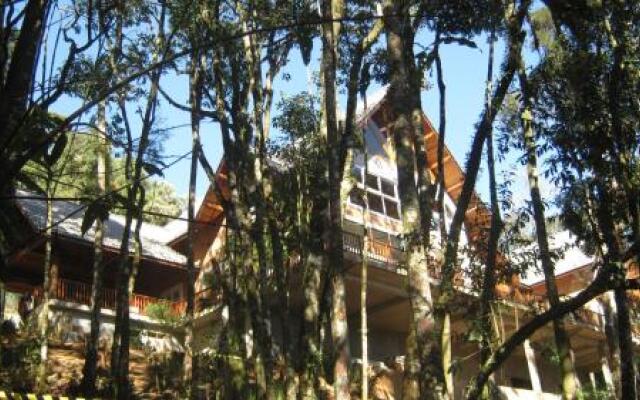 La Réserve Suites