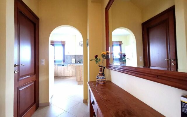 Beautiful villa, swimming pool, sea view near village not far from Rethymno, NW