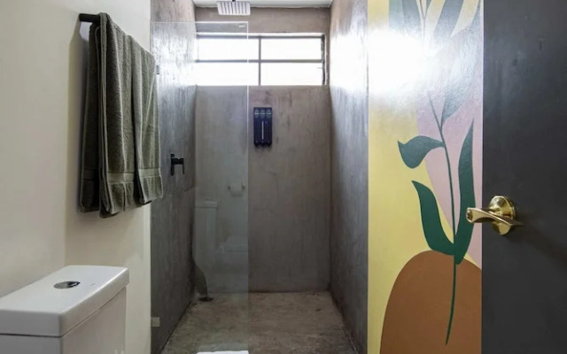 Sleeps 9 Outdoor Space Pingpong Table in Villa