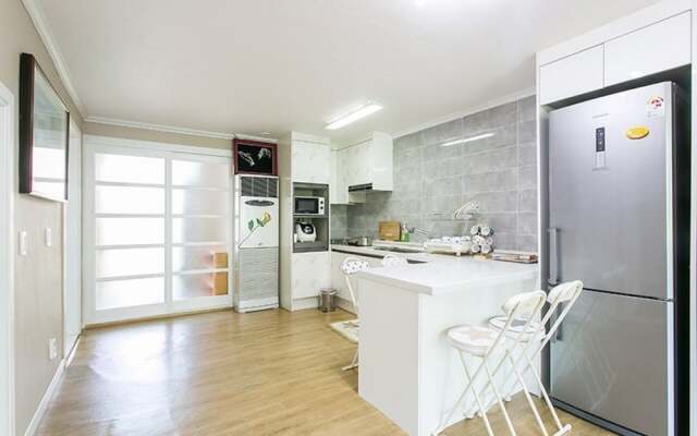 Byeonsan Dongguerami Pension