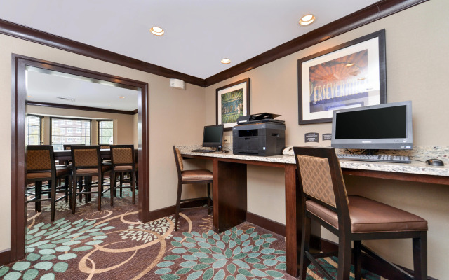 Staybridge Suites O'Fallon Chesterfield by IHG