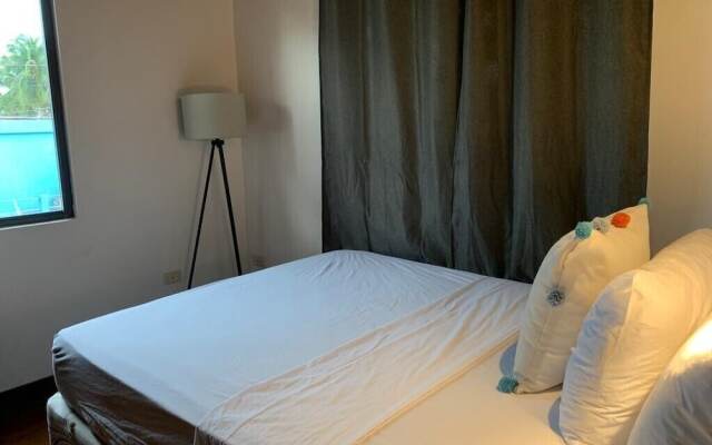 The Bounty Boutique Bohemian Hotel