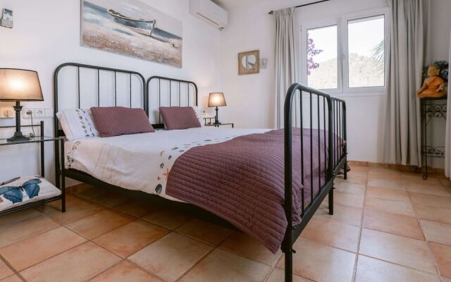 Luxurious, Detached Villa With Swimming Pool 10 Persons