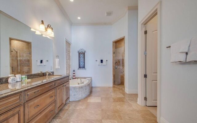 Gulf Paradise by Destin Getaways