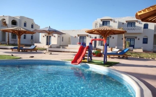 BeachSafari Resort