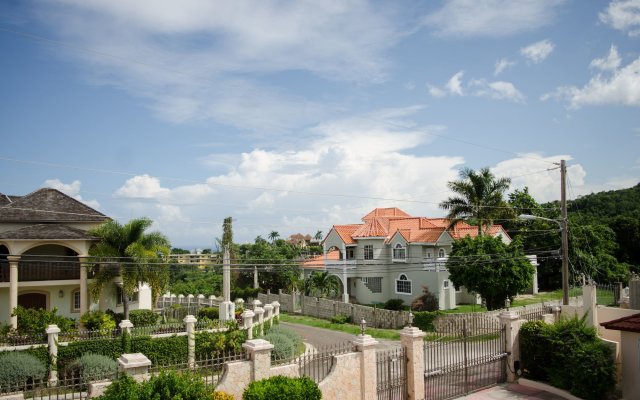 Tiana Estate