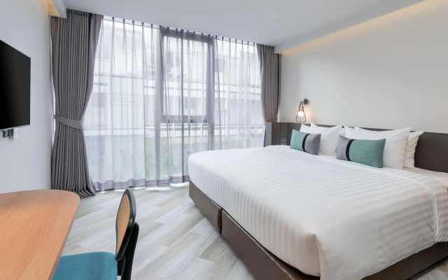 Seekers Finders Rama IV Hotel, SureStay Collection by BW