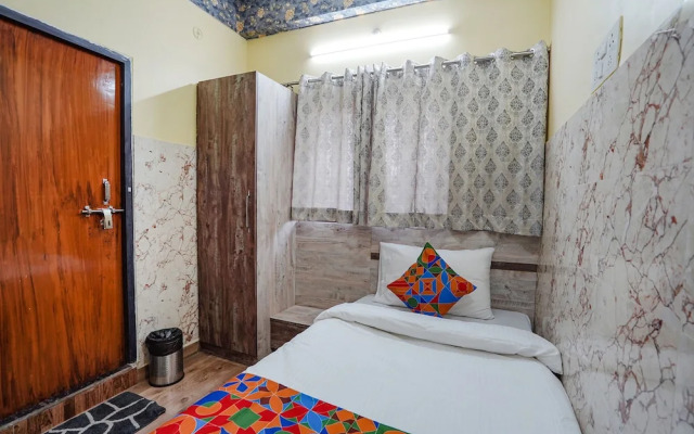 Rs Residency by OYO Rooms