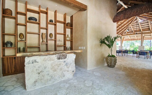 Santomar Tulum A102 By Lockey