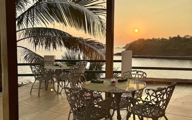 Paradise Surf Hotel