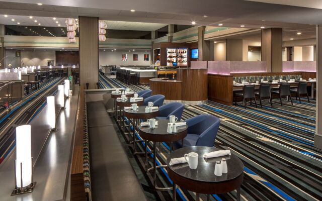 Doubletree by Hilton Newark - Fremont