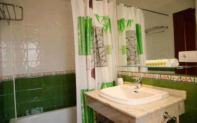 Villa SeaDogs Surf & Arts