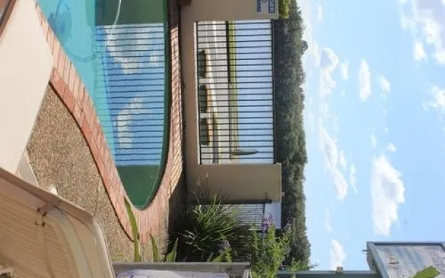 River Sands Apartments