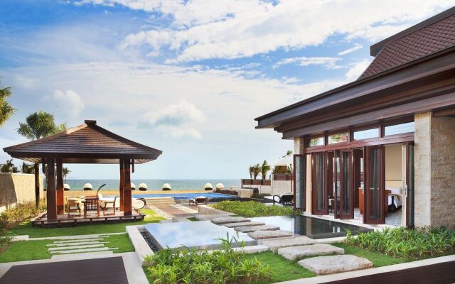 The St. Regis Sanya Yalong Bay Resort