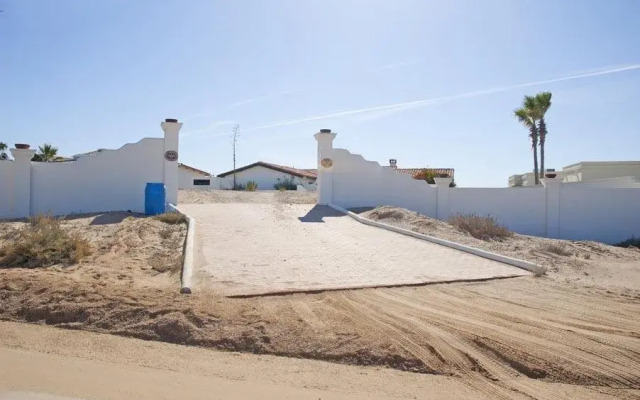 Casa Zillori by RedAwning