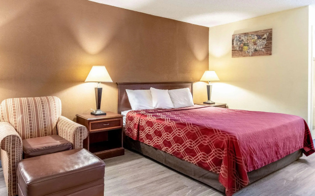 Econo Lodge Acworth East