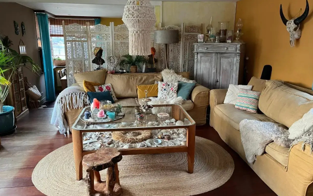 Anna's BnB — Amsterdam