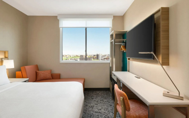 Holiday Inn Long Island City - LaGuardia West